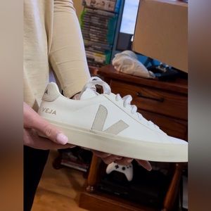 Vejas Campo Chromefree Leather Extra White Natural Trainers